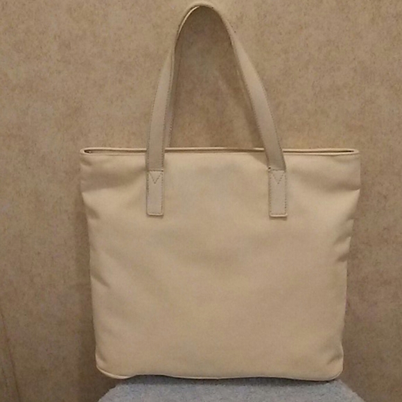 Fendi Bag - Picture 3 of 8